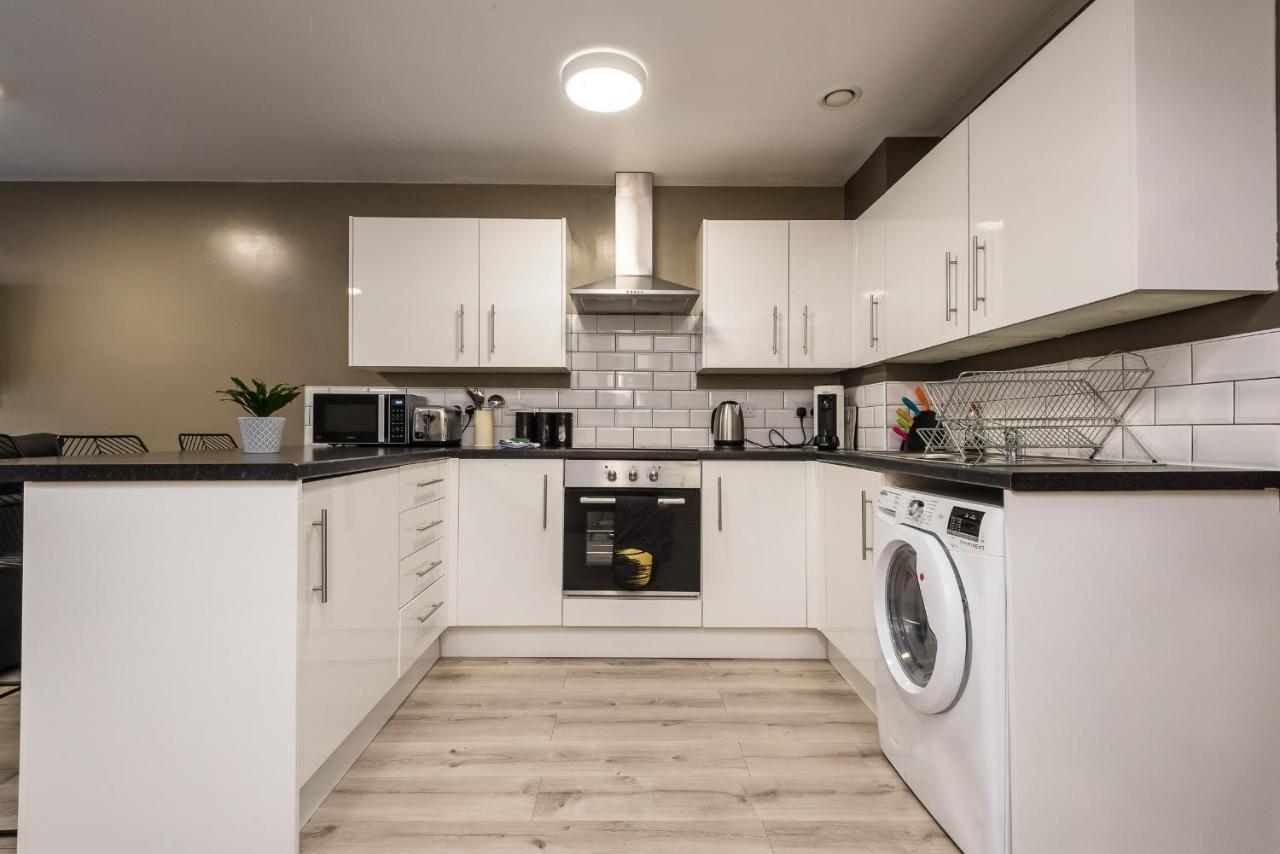 Host Apartments - Spacious 3 Bed Apartment With 3 Ensuites Liverpool Esterno foto